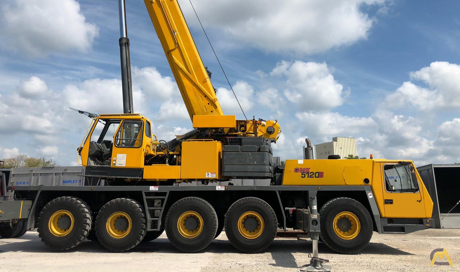 Grove GMK5120B 120-Ton (100 Metric Ton) All Terrain Crane 1