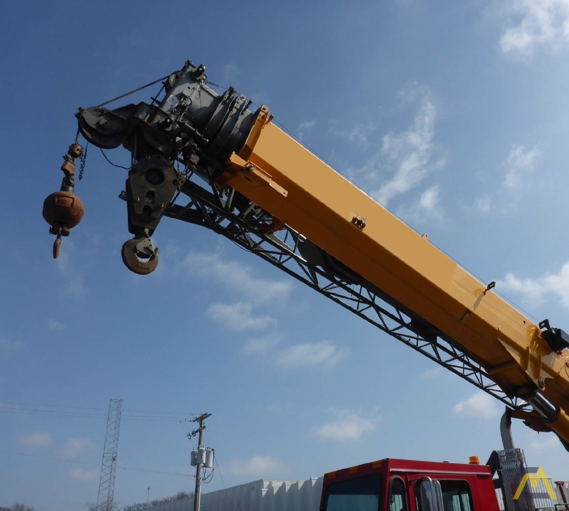 2002 Grove TMS700E 60-Ton Hydraulic Truck Crane; CranesList ID: 511 5