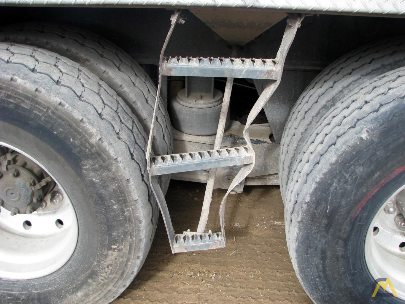 2002 GROVE TMS875C 10
