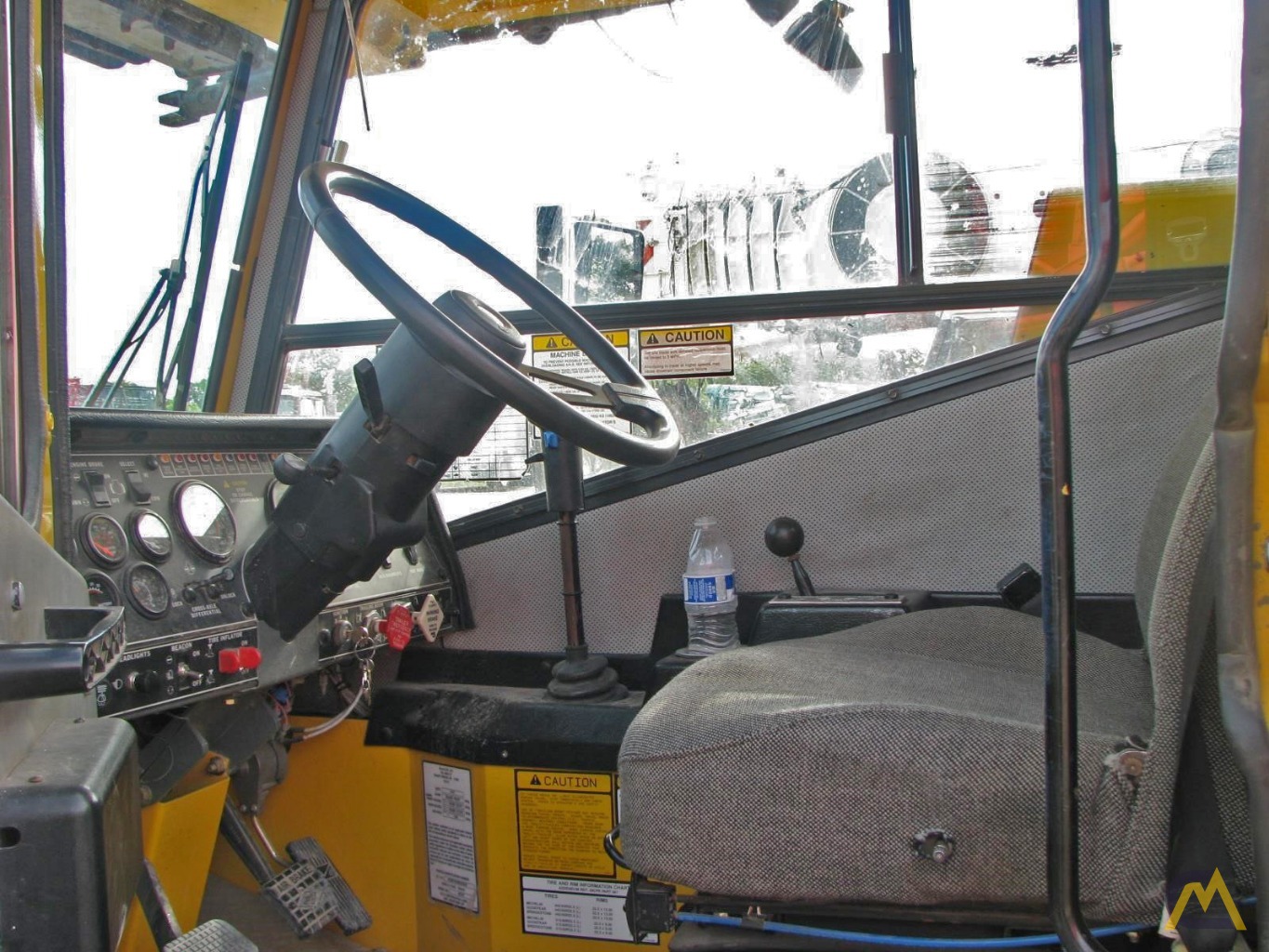 2002 GROVE TMS875C 11
