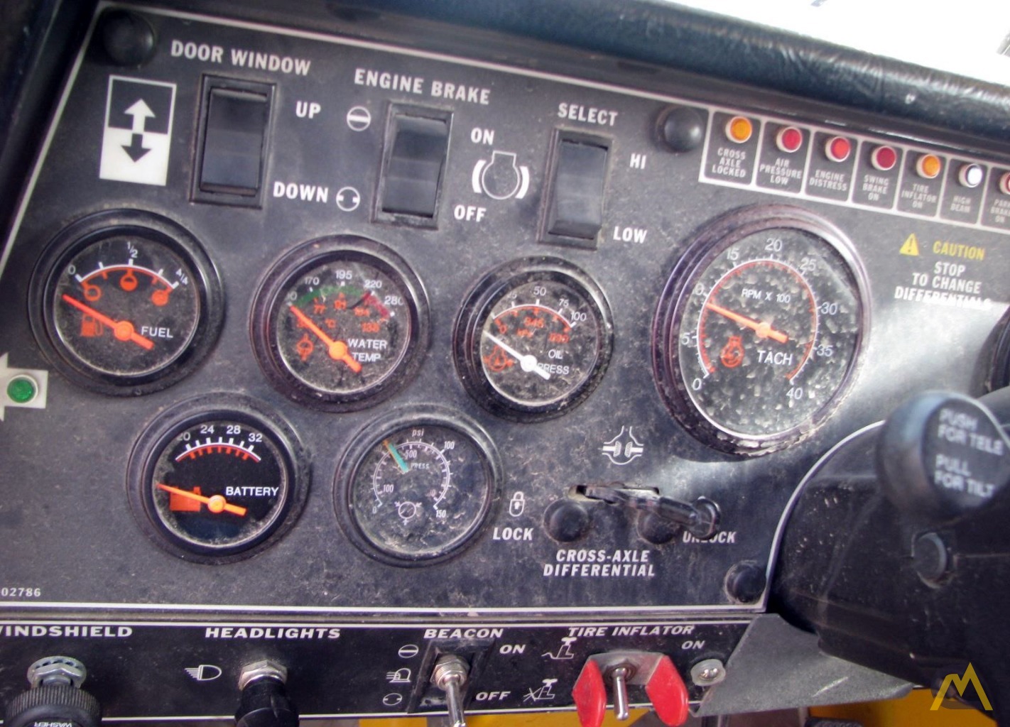 2002 GROVE TMS875C 14