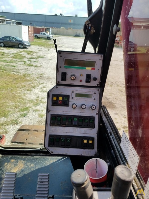 2003 Manitowoc 222 100-Ton Lattice Boom Crawler Crane 10