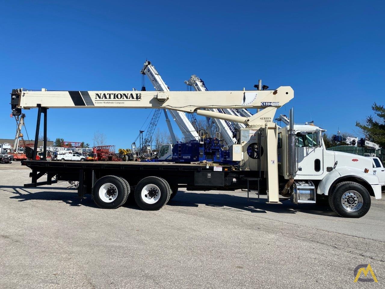 2003 National 1100 28-Ton Boom Truck Crane 10