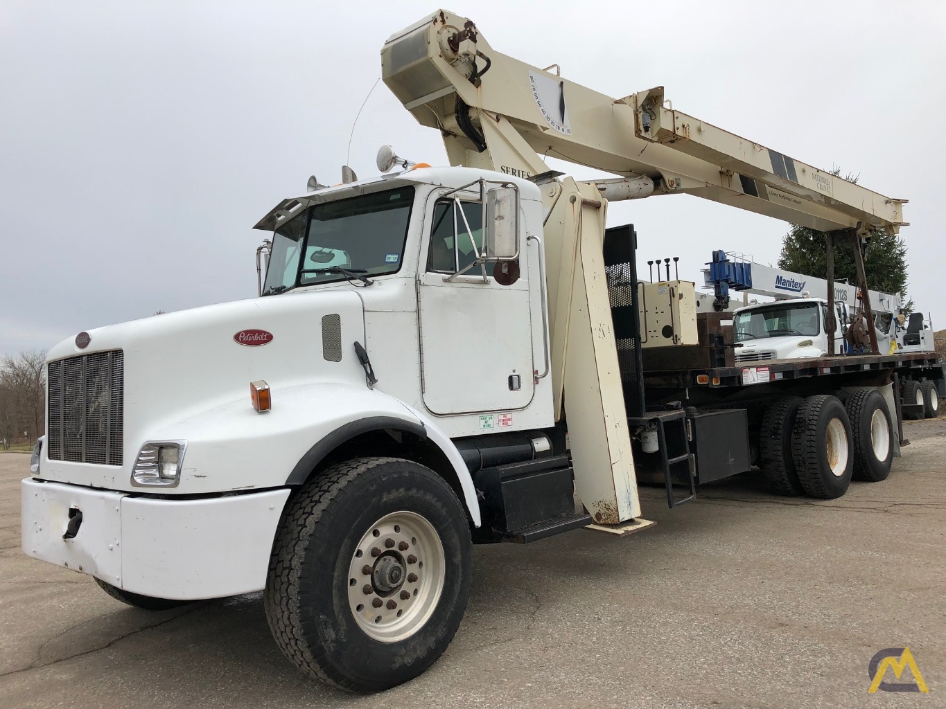 2003 National 1100 28-Ton Boom Truck Crane 12