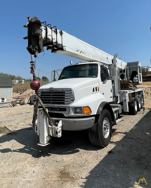 2004 Altec-Sterling AC35-127S 35-Ton Boom Truck Crane; CranesList ID: 625 1