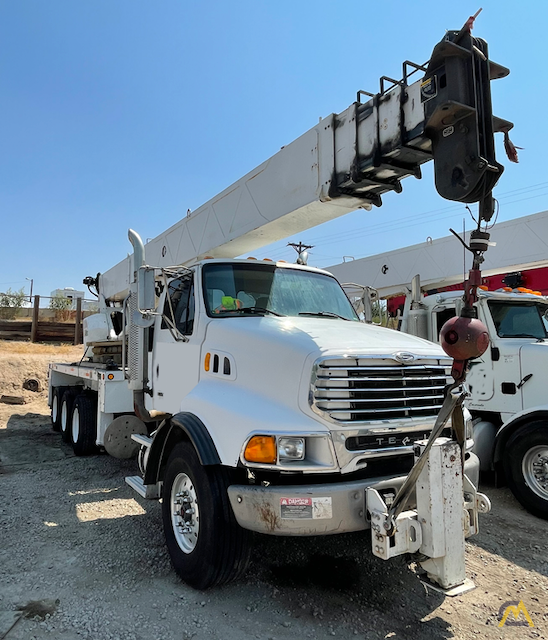 2004 Altec-Sterling AC35-127S 35-Ton Boom Truck Crane; CranesList ID: 625 0