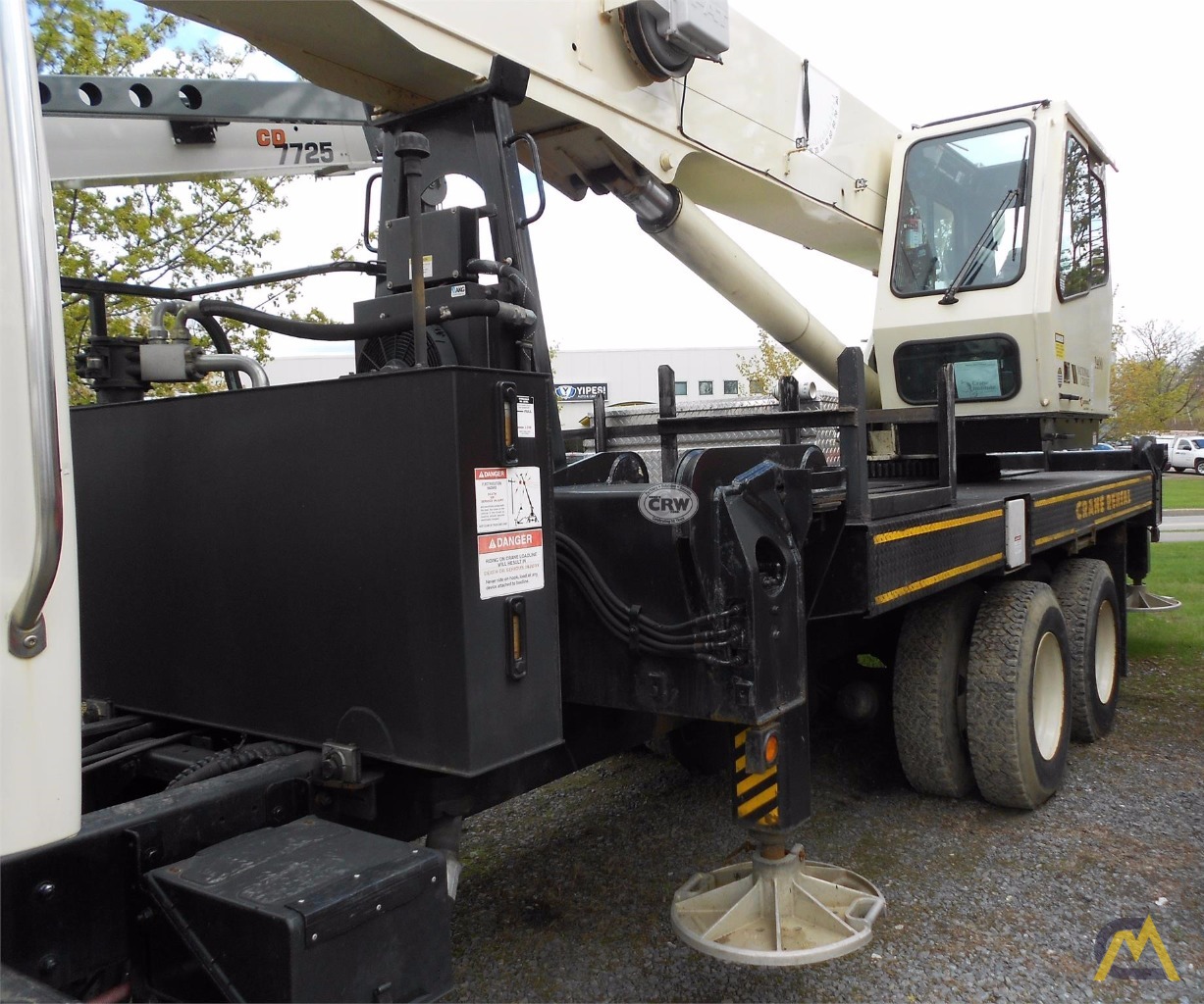 2004 NATIONAL 14127 4