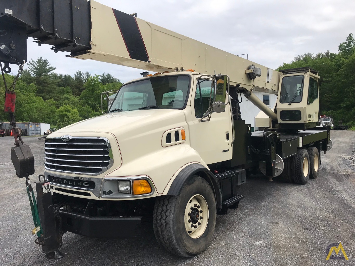 2004 National 14127 33-Ton Boom Truck - Immediately Available 2