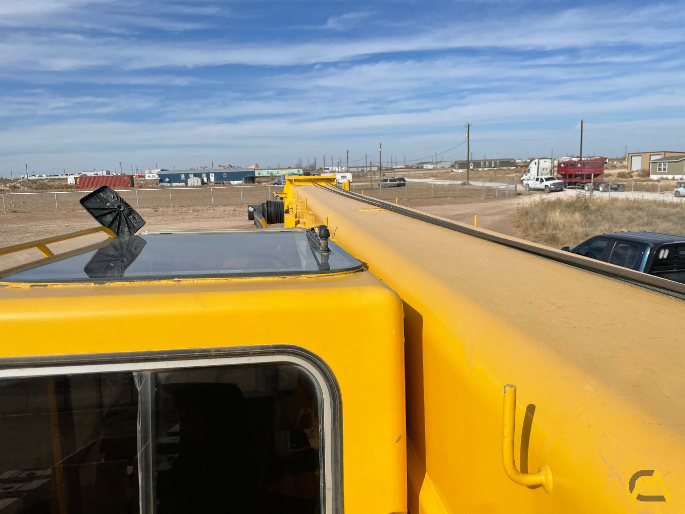 2005 Grove TMS900E 90-Ton Telescopic Truck Crane 20