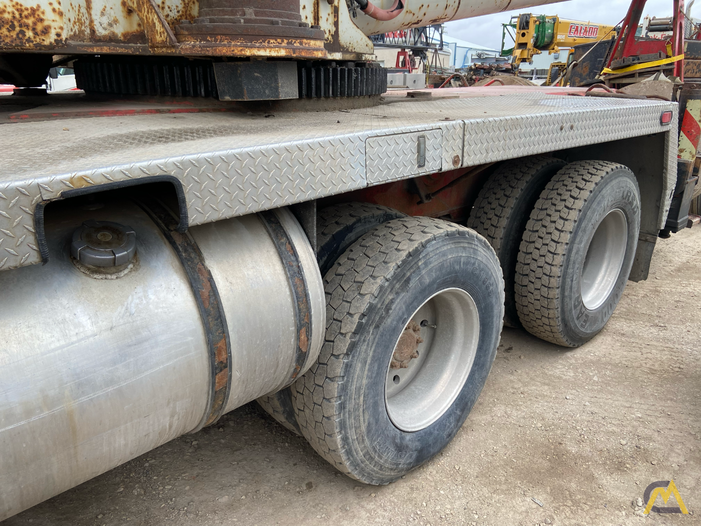 Link-Belt HTC-8690 Telescopic Boom Hydraulic Truck Crane - CranesList ID: 1002 12