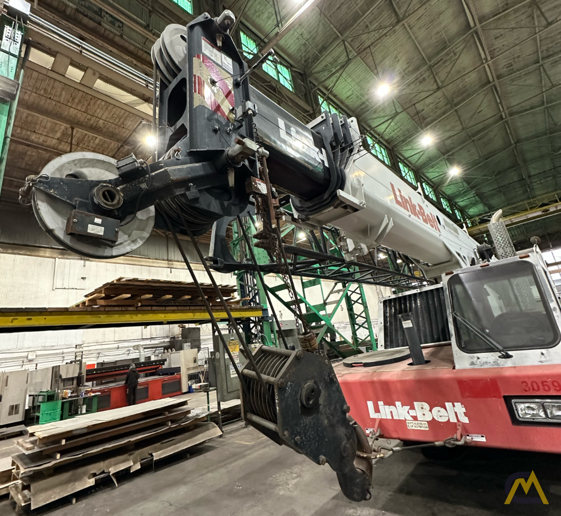 2005 Link-Belt HTC-8690 90t Telescopic Hydraulic Truck Crane - CranesList ID: 1073 9