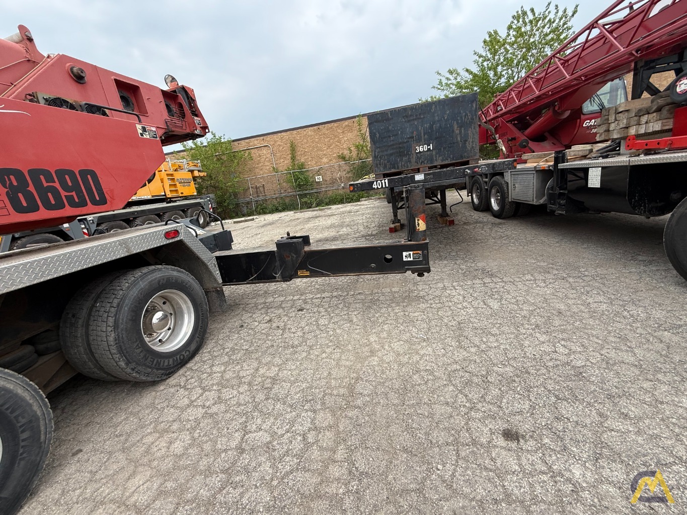 2005 Link-Belt HTC-8690 Telescopic Boom Truck Crane 3