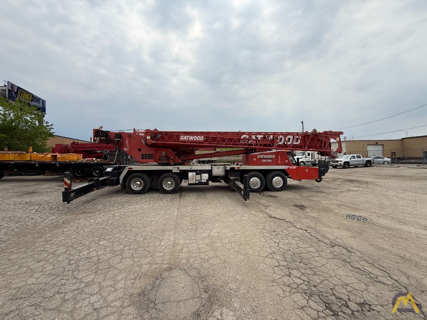 2005 Link-Belt HTC-8690 Telescopic Boom Truck Crane 4
