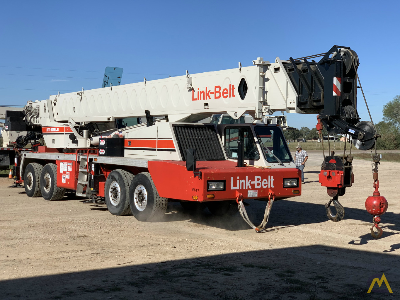 2005 Link-Belt HTT-8675 LB 75-Ton Truck Crane 1