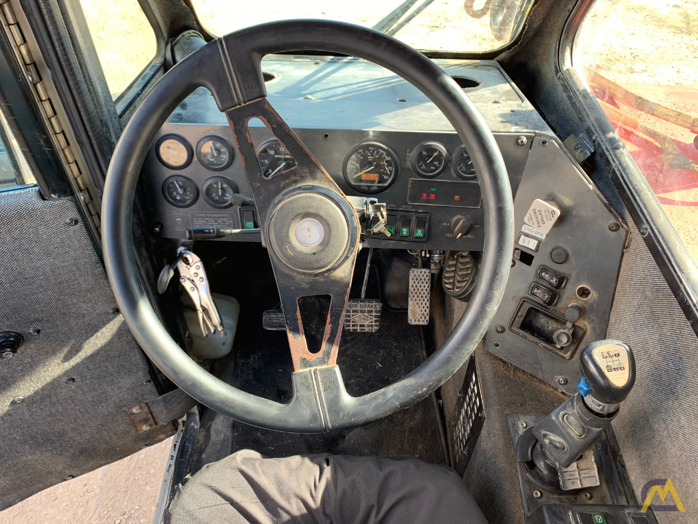 2005 Link-Belt HTT-8675 LB 75-Ton Truck Crane 10