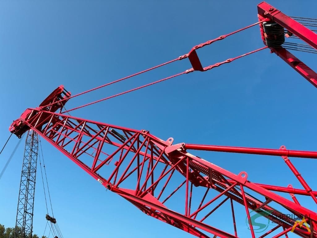 SOLD - 2005 Manitowoc 555 Lattice Boom Crawler Crane 2