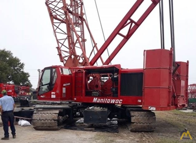 2005 Manitowoc 555 Series 2 150-Ton Lattice Boom Crawler Crane 0