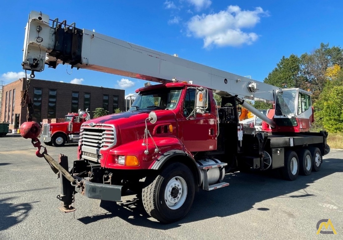 2005 National 18142 40-Ton Boom Truck Crane 1