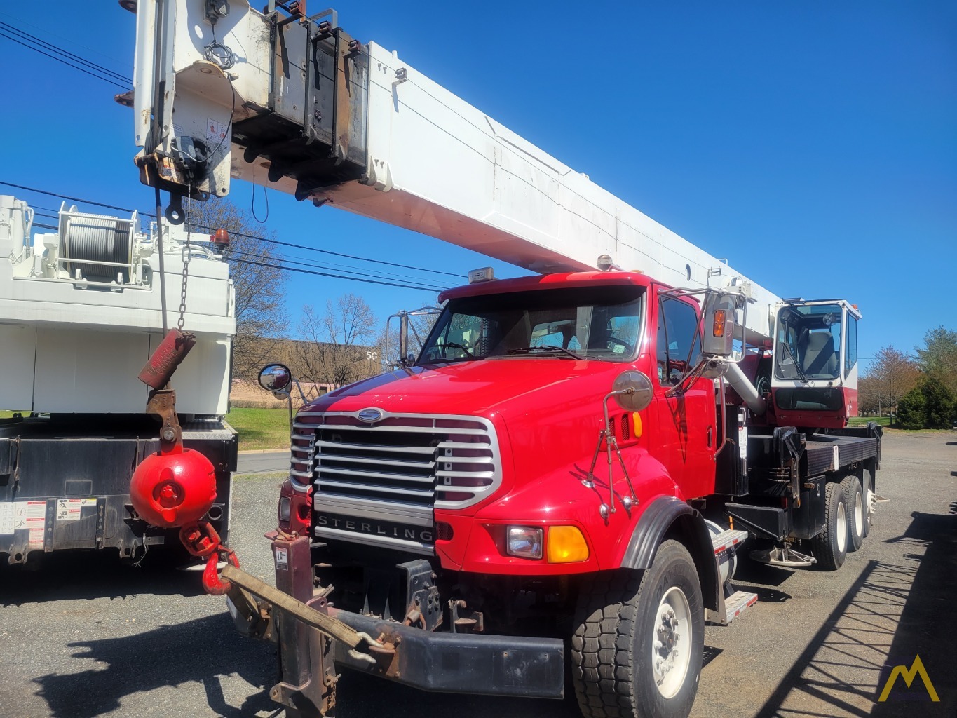 2005 National 18142 40-Ton Boom Truck Crane 0