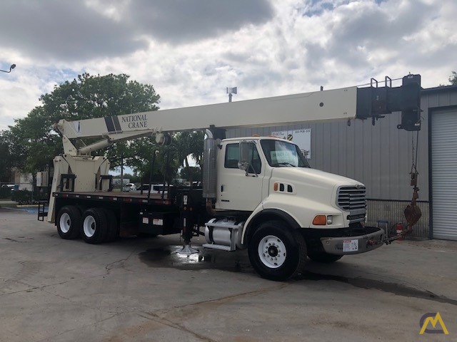 2005 National 9125A 26-Ton Boom Truck Crane 2