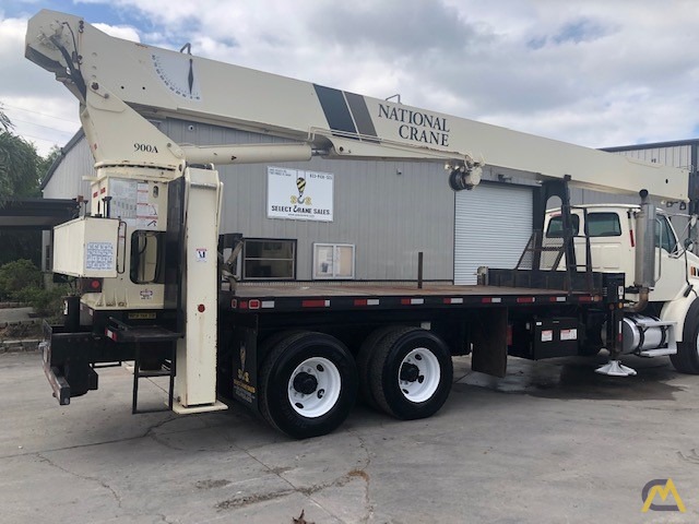 2005 National 9125A 26-Ton Boom Truck Crane 3