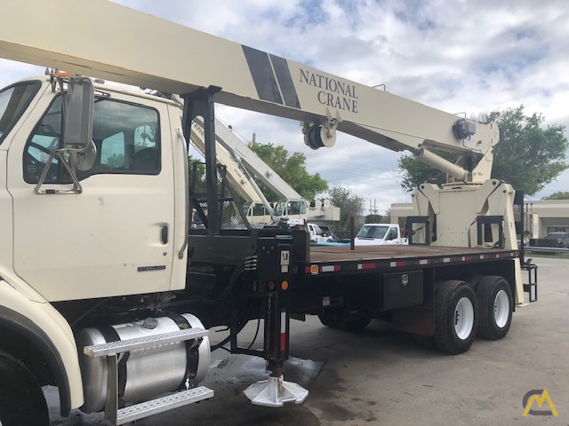 2005 National 9125A 26-Ton Boom Truck Crane 6