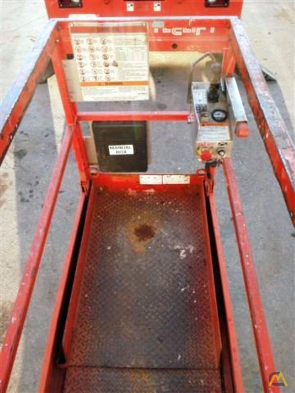 2005 Skyjack SJ3219 8