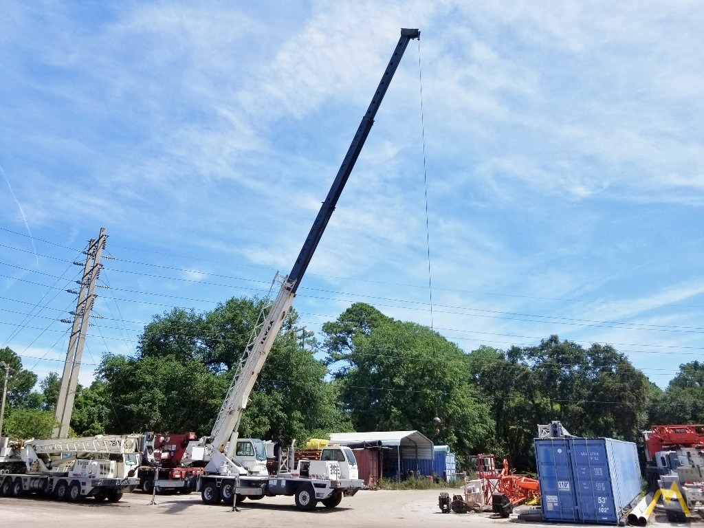 2005 Terex T 340XL 40-Ton Telescopic Truck Crane 10