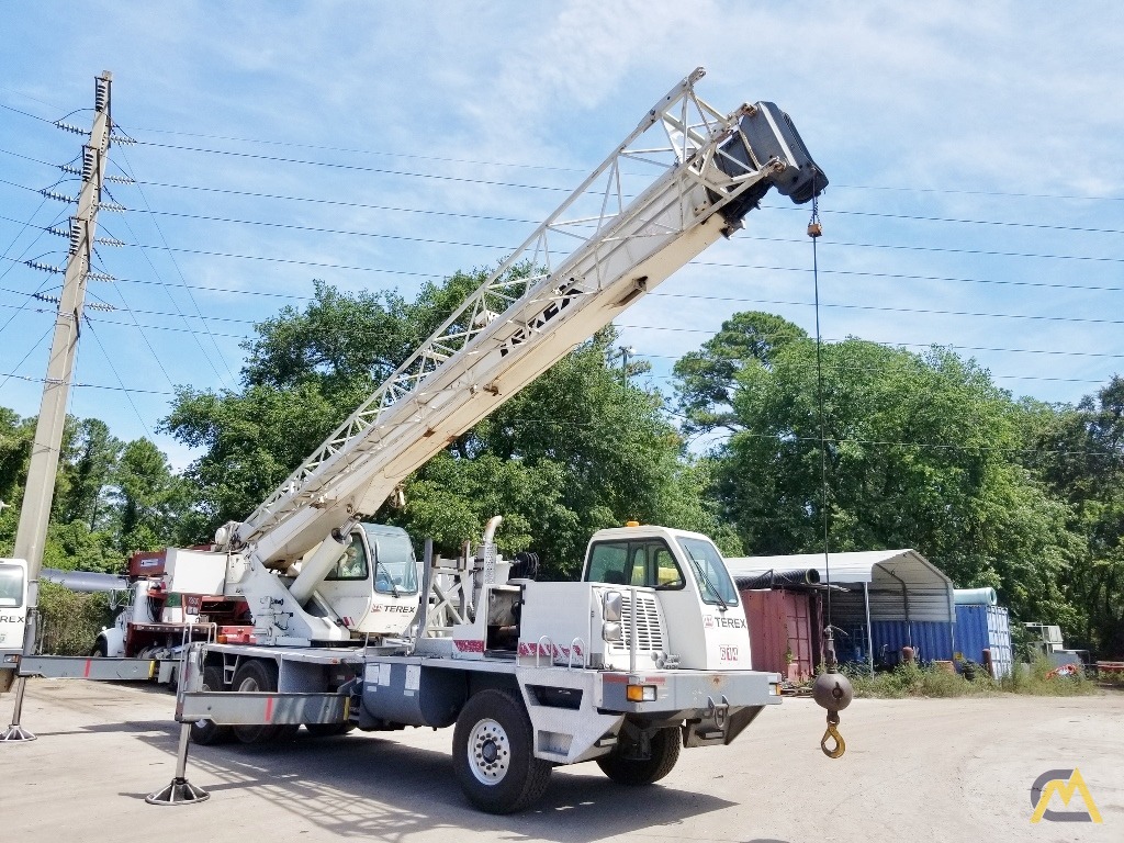 2005 Terex T 340XL 40-Ton Telescopic Truck Crane 17