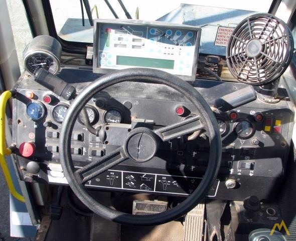 2005 TEREX RT775 9