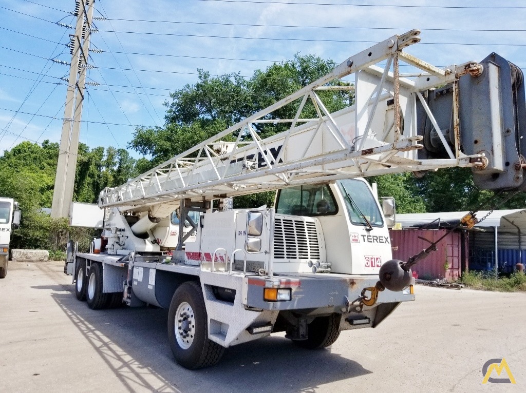 2005 Terex T 340XL 40-Ton Telescopic Truck Crane 0