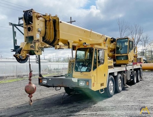 2006 Grove TMS700E 60-Ton Telescopic Truck Crane 0