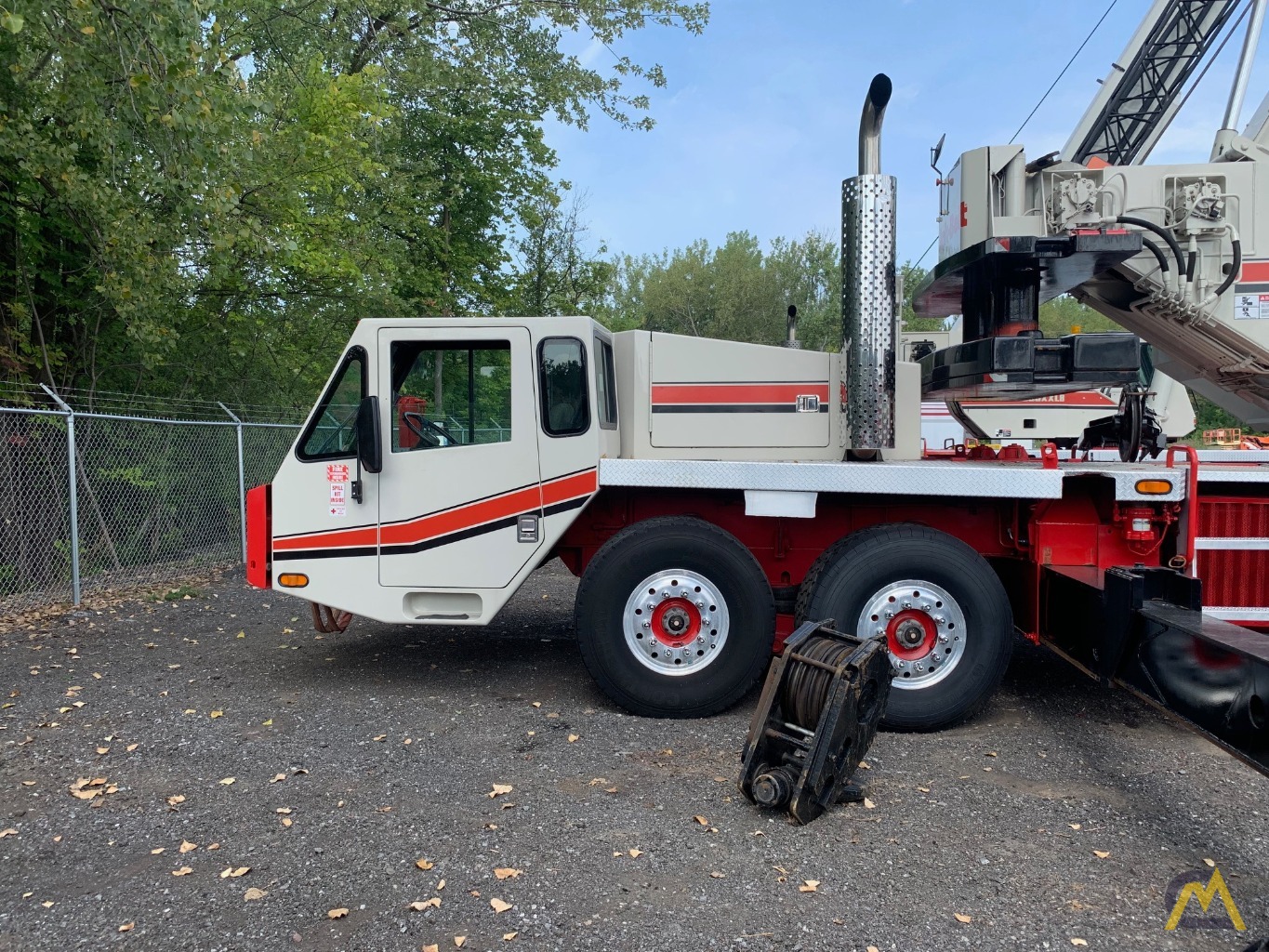 2006 Link-Belt HTC-8690 90-Ton Telescopic Truck Crane w/ Detroit Engine 1