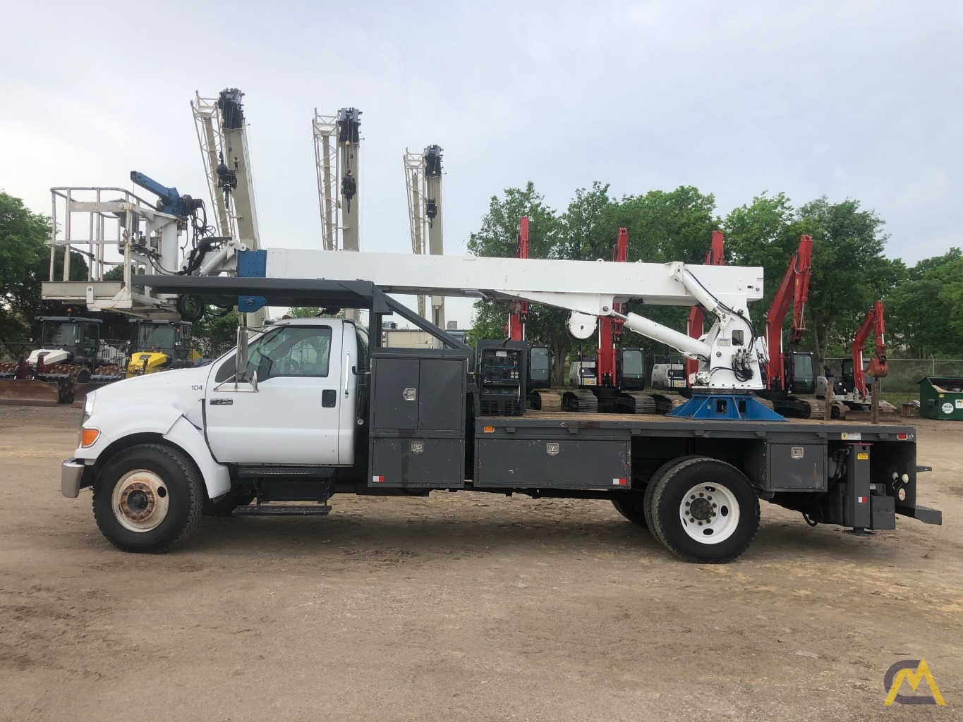 2006 Manitex SC62 3-Ton Bucket Truck 3