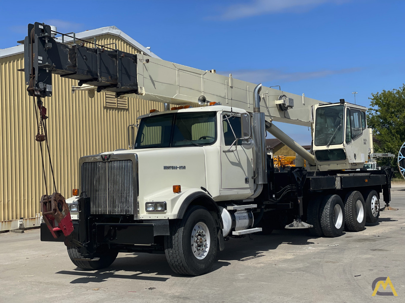 2006 National 18127 40-Ton Boom Truck Crane 0