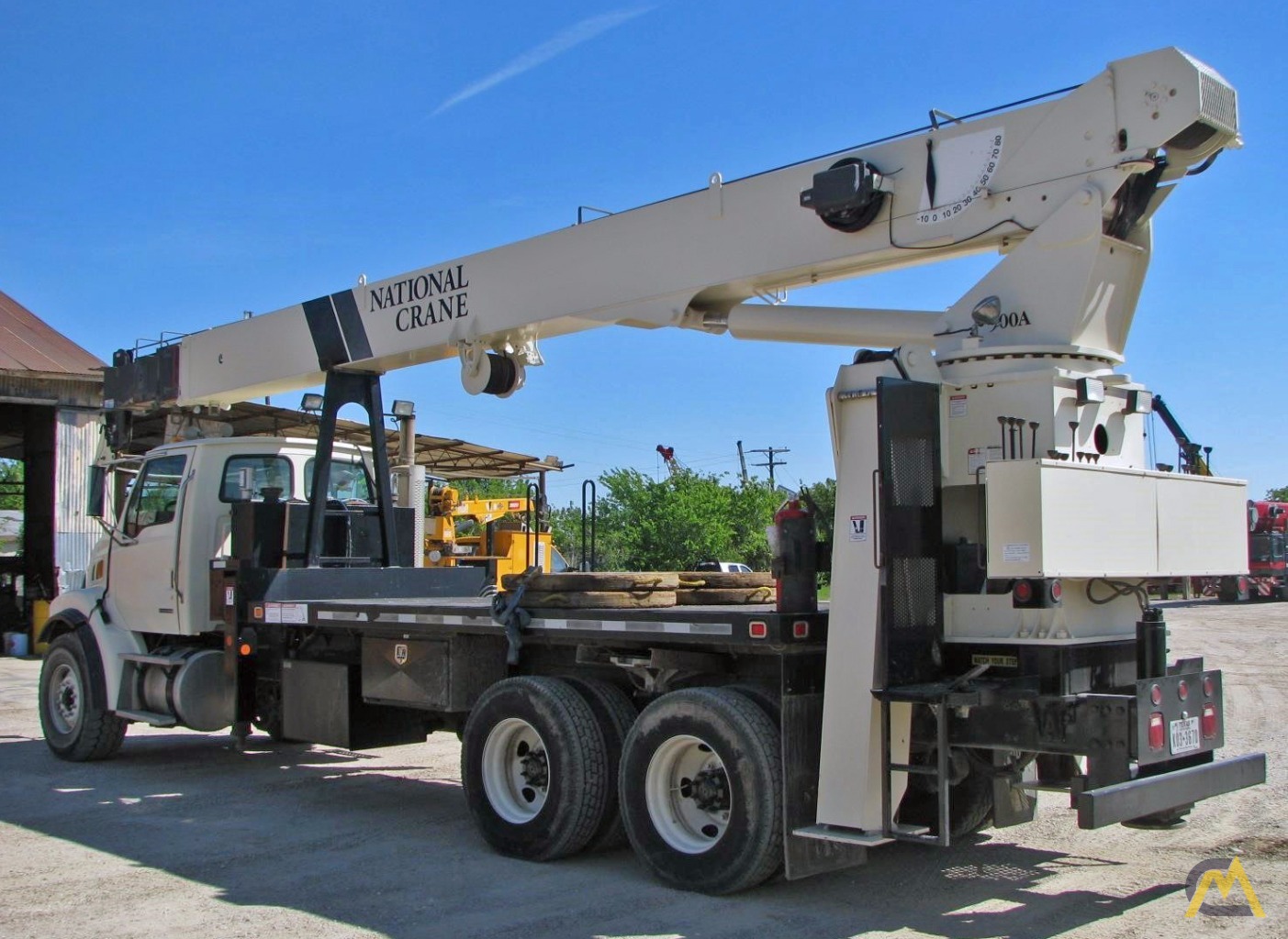 2006 NATIONAL 900A 3