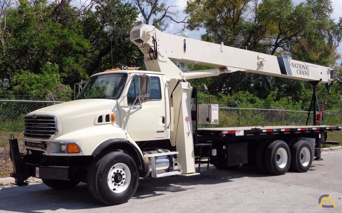 2006 NATIONAL 9103 CRANE ON 2006 STERLING LT-8513 0