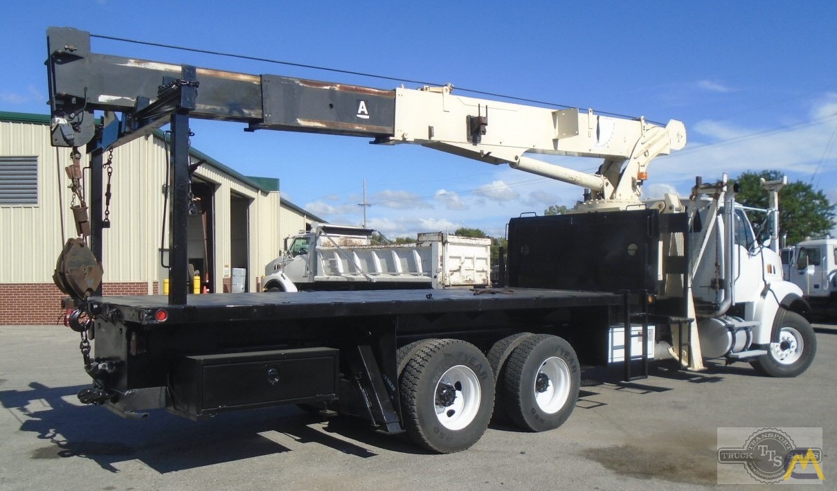 2006 National-Sterling 638E, 20 Ton, Boom Truck Crane; CranesList ID: 374 10