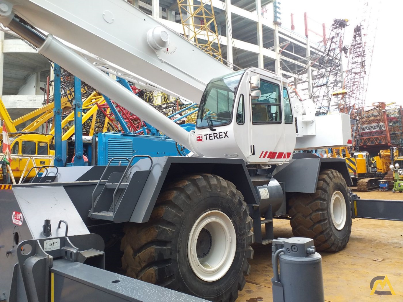 2006 Terex RT 780, 80 Ton Rough Terrain Crane 1