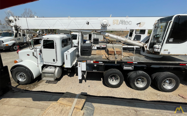 2007 Altec-Peterbilt AC38-127S 38-Ton Boom Truck Crane; CranesList ID: 624 3