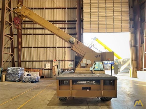 2007 Broderson IC-200-2F 15-Ton Carry Deck Crane 2