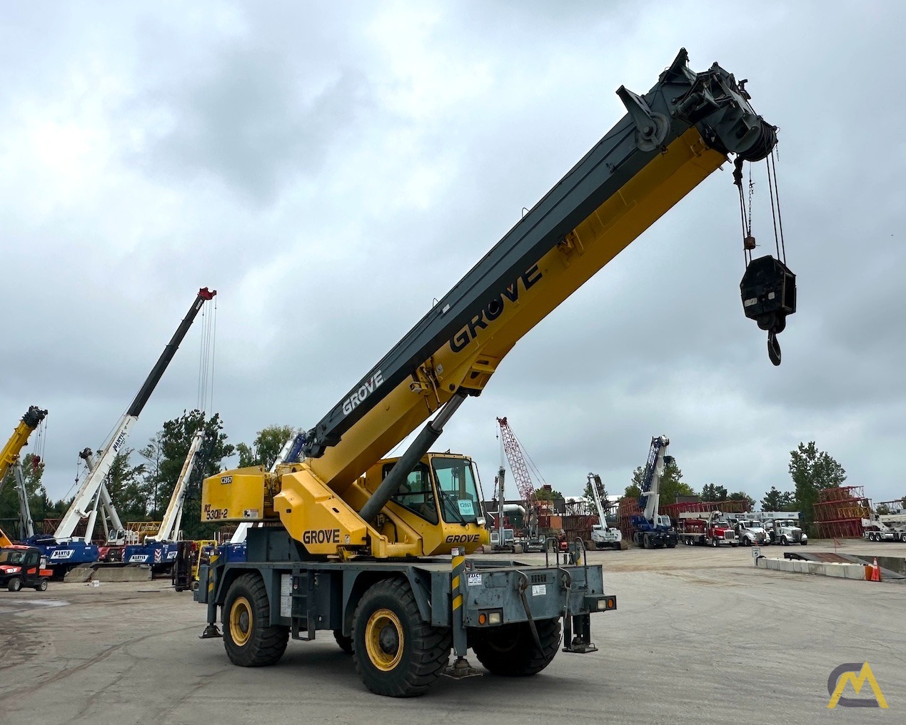 2007 GROVE RT530E-2 | 30-TON ROUGH TERRAIN CRANE 4