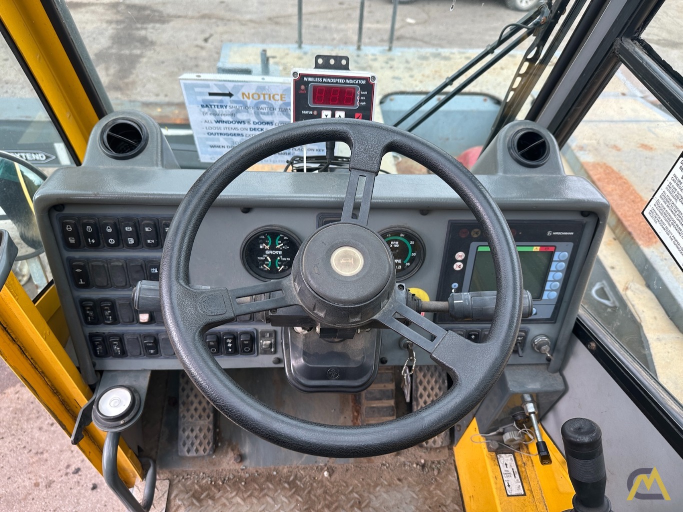 2007 GROVE RT530E-2 | 30-TON ROUGH TERRAIN CRANE 7