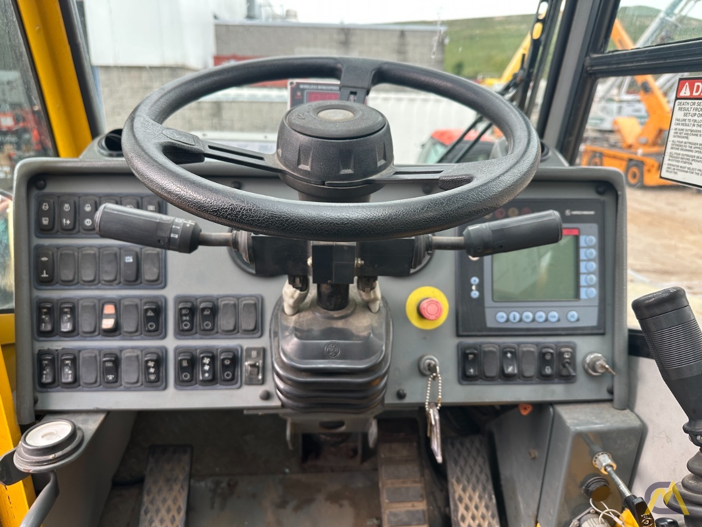 2007 GROVE RT530E-2 | 30-TON ROUGH TERRAIN CRANE 10