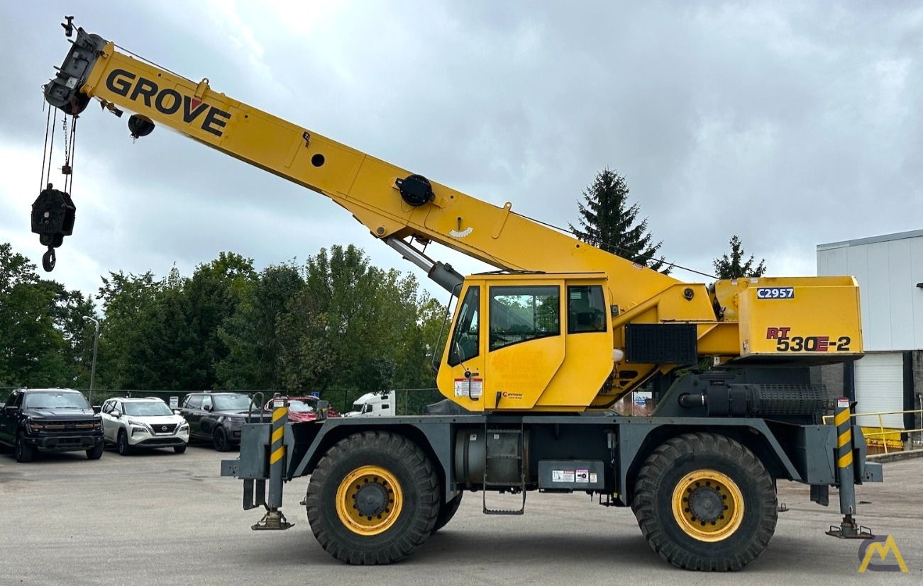 2007 GROVE RT530E-2 | 30-TON ROUGH TERRAIN CRANE
