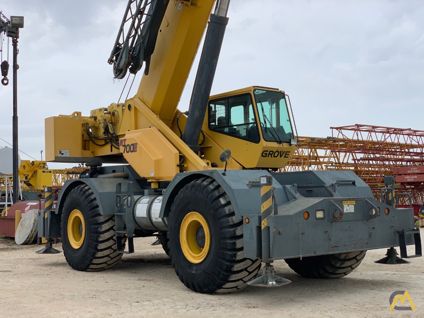 2007 Grove RT760E 60-Ton Rough Terrain Crane 3