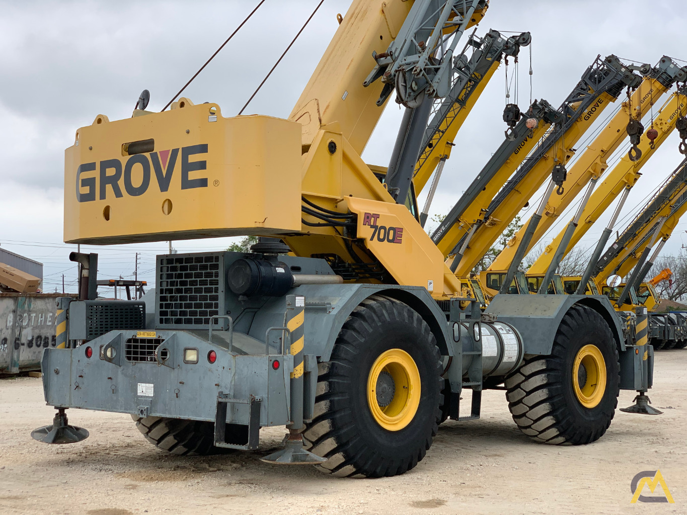 2007 Grove RT760E 60-Ton Rough Terrain Crane 4