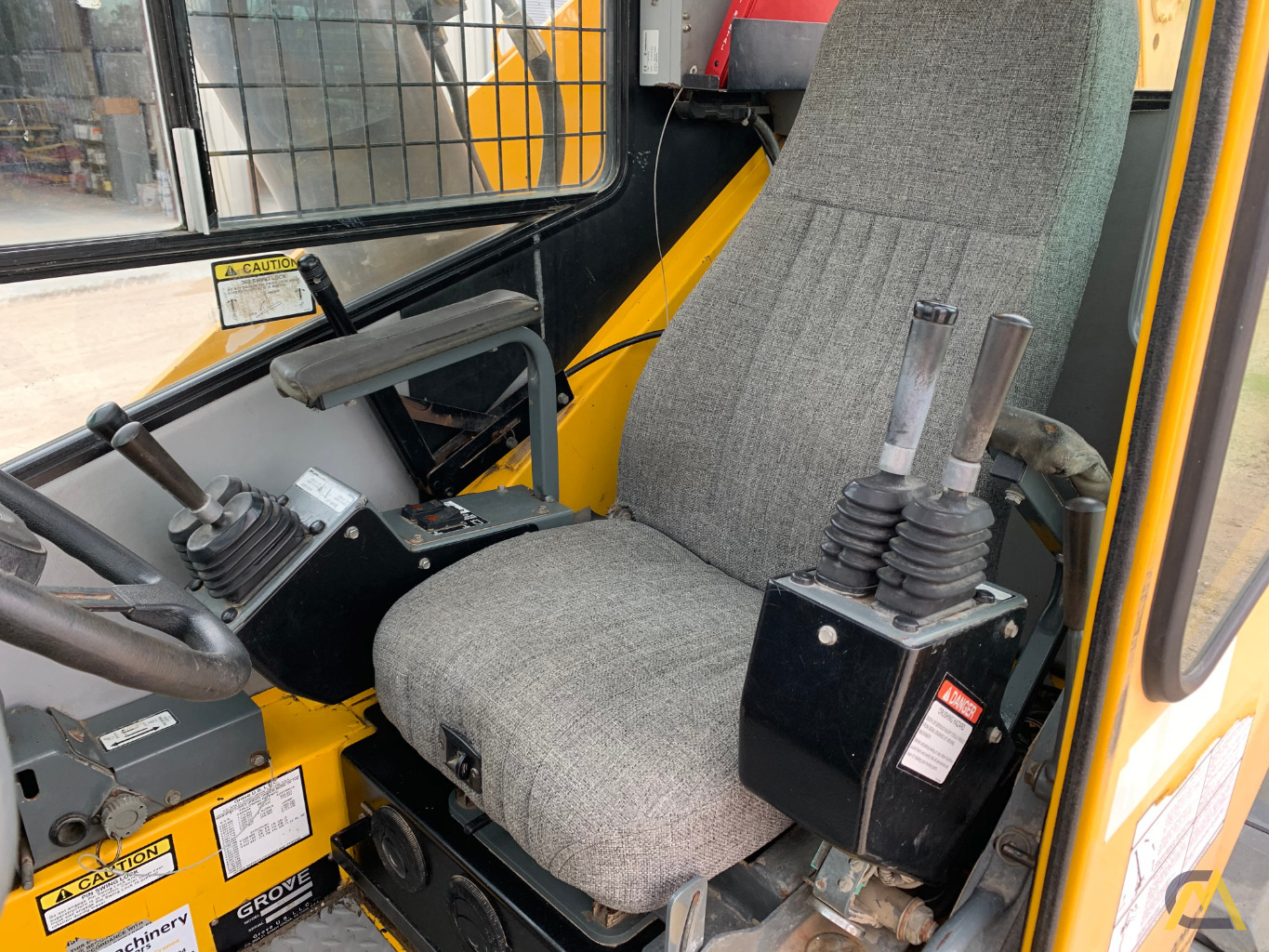 2007 Grove RT760E 60-Ton Rough Terrain Crane 12