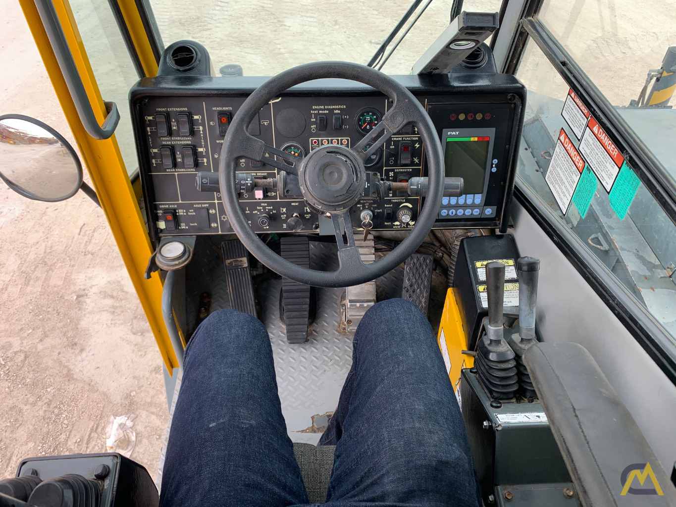 2007 Grove RT760E 60-Ton Rough Terrain Crane 13