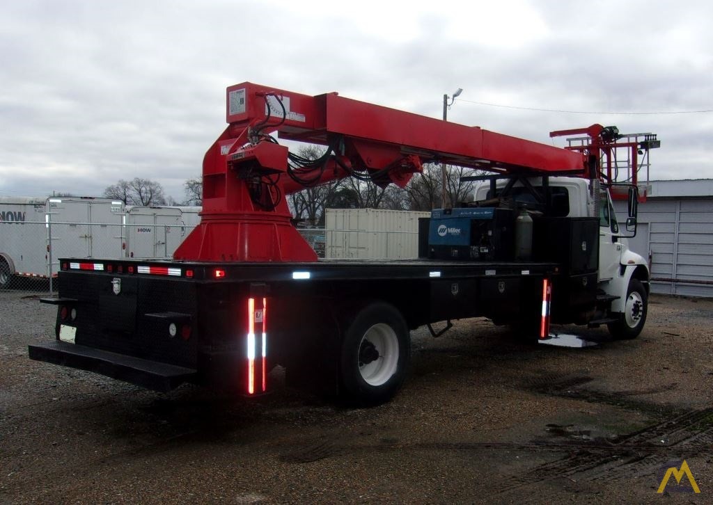 Skyhoist RX87 92' Sign Crane on International 4400 5